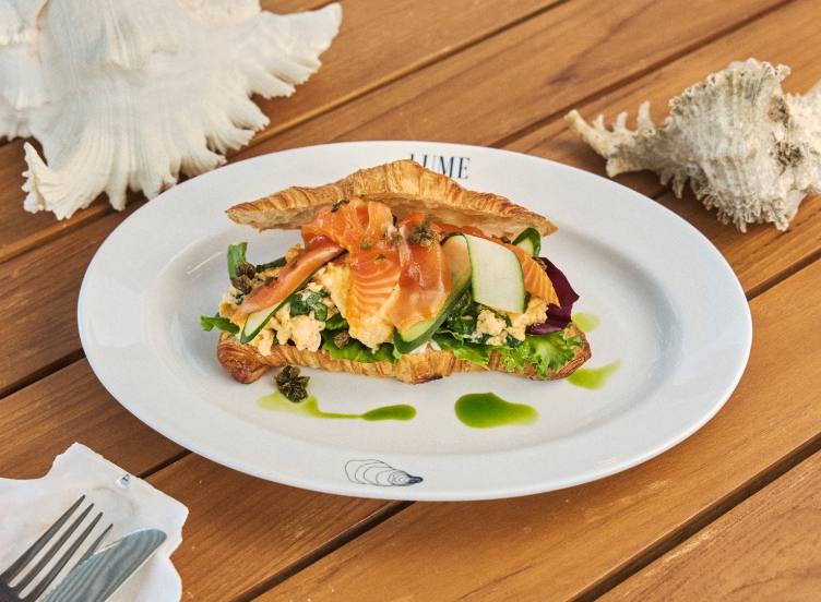 Croissant Salmon