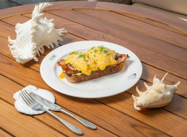 Bacon Benedict