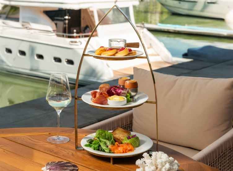 Lume Breakfast Set ( 3 tier )